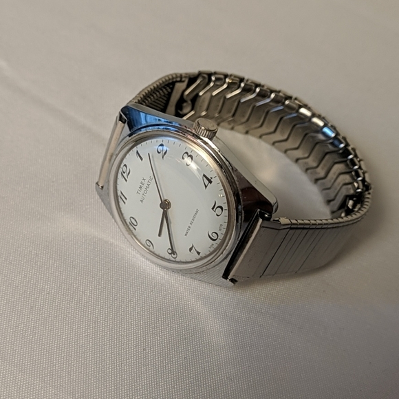 COPY - Vintage Timex Automatic Watch - Picture 4 of 6